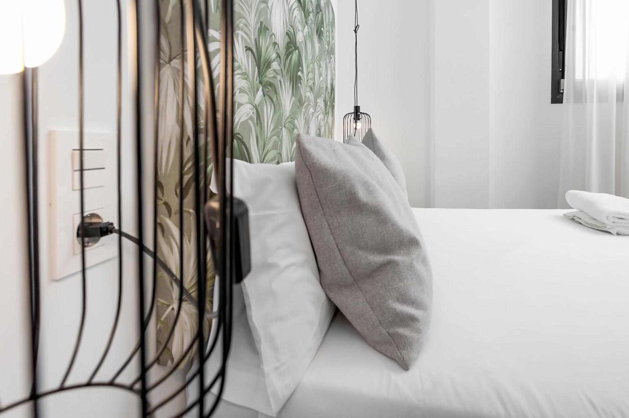 Apartamentos Isabella By Concept Flats Granada Esterno foto