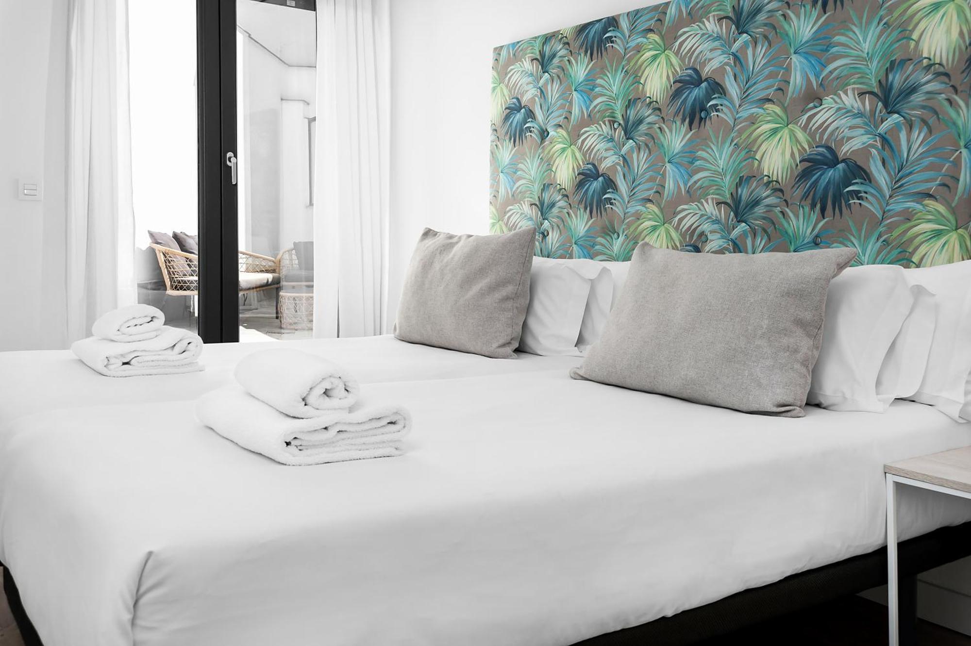 Apartamentos Isabella By Concept Flats Granada Esterno foto