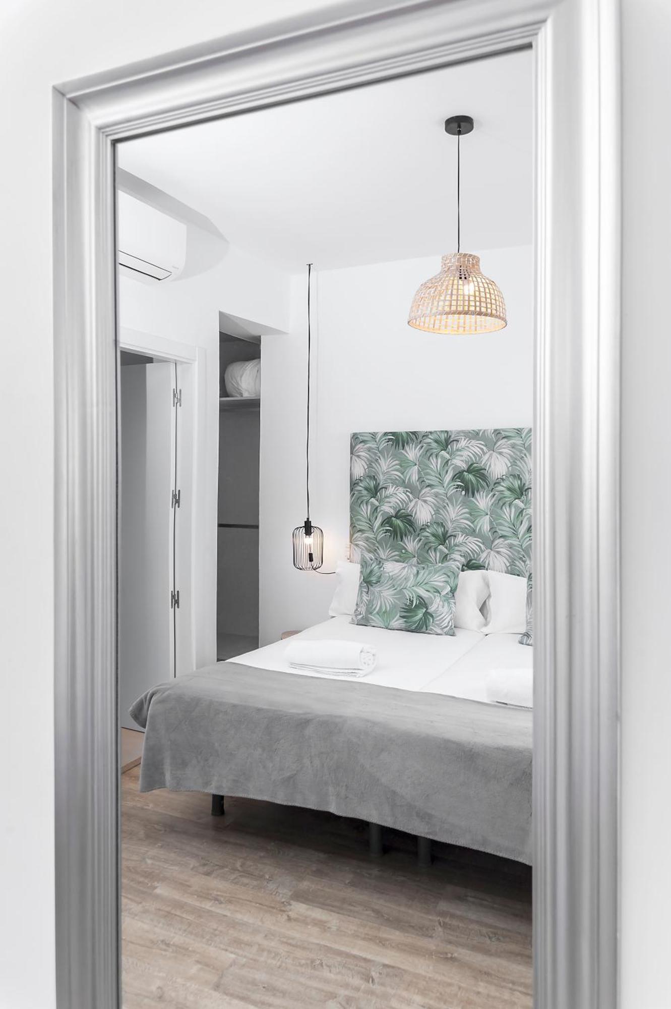 Apartamentos Isabella By Concept Flats Granada Esterno foto